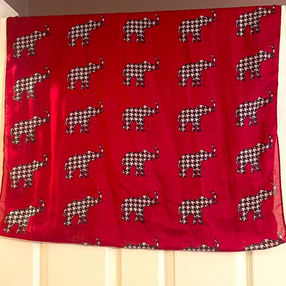 Infinity Scarf Houndstooth Elephant